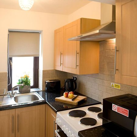 Mountain View Apartment - Short Drive To Beaches Bryngwran Bagian luar foto